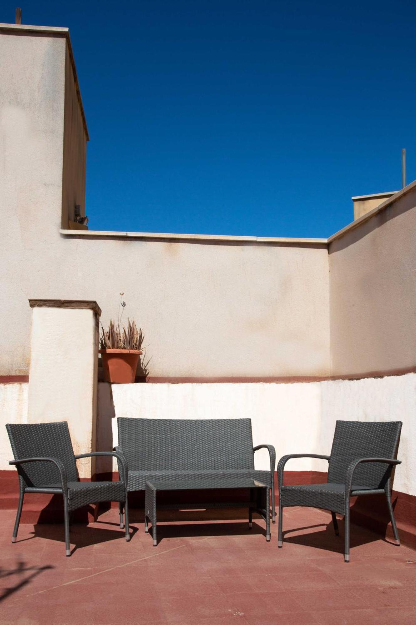 Centro Apartment Lagunillas Malaga Bagian luar foto
